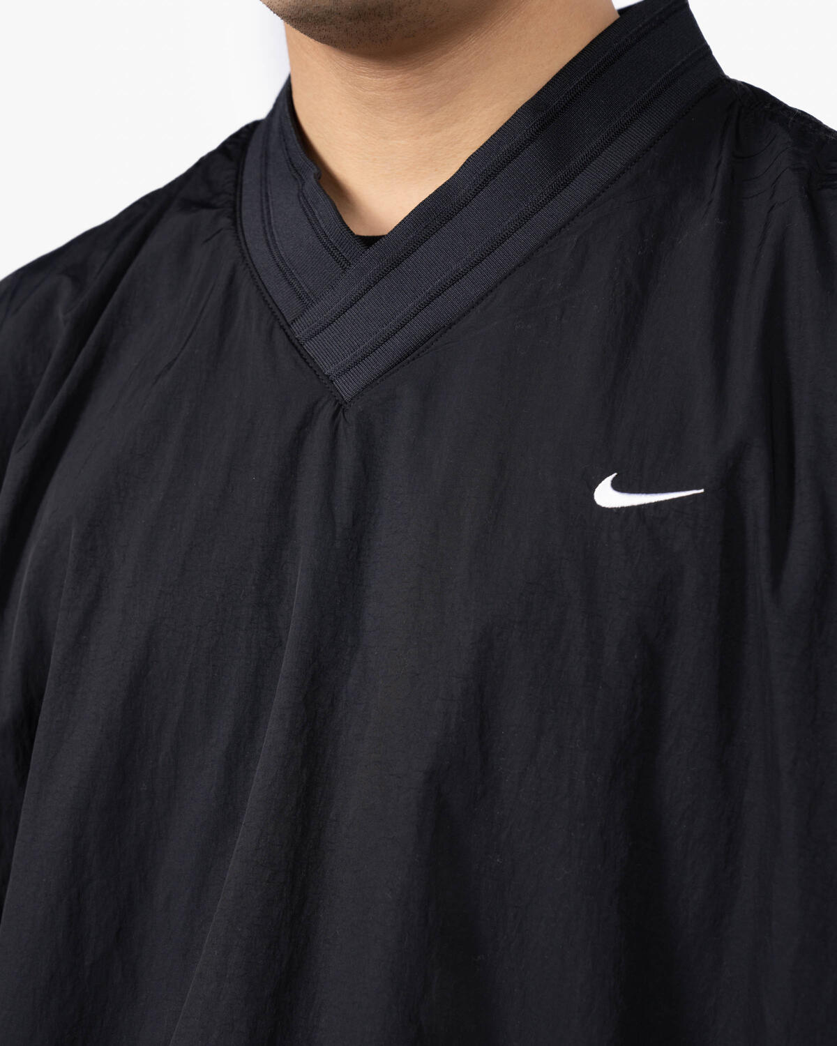 Nike SOLO SWOOSH WINDSHIRT | FQ1638-010 | AFEW STORE Nike SOLO SWOOSH WINDSHIRT | FQ1638-010 | AFEW STORE